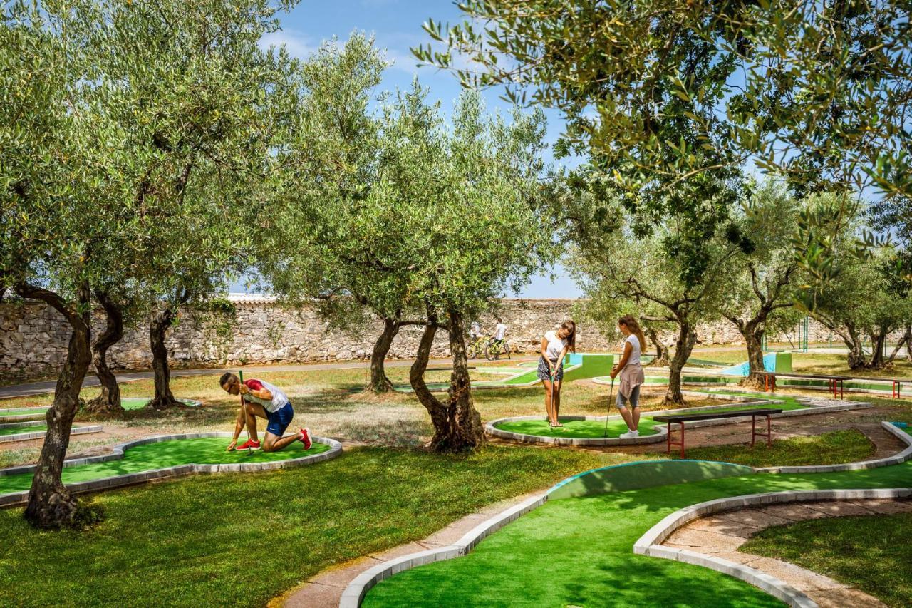 Aminess Maravea Camping Resort Holiday Homes Novigrad Istria Esterno foto