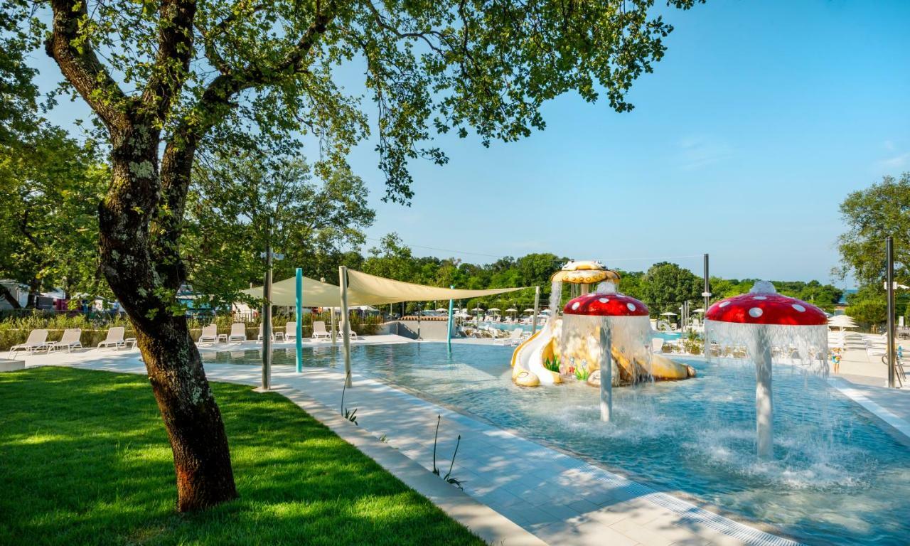 Aminess Maravea Camping Resort Holiday Homes Novigrad Istria Esterno foto