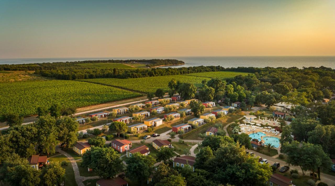 Aminess Maravea Camping Resort Holiday Homes Novigrad Istria Esterno foto